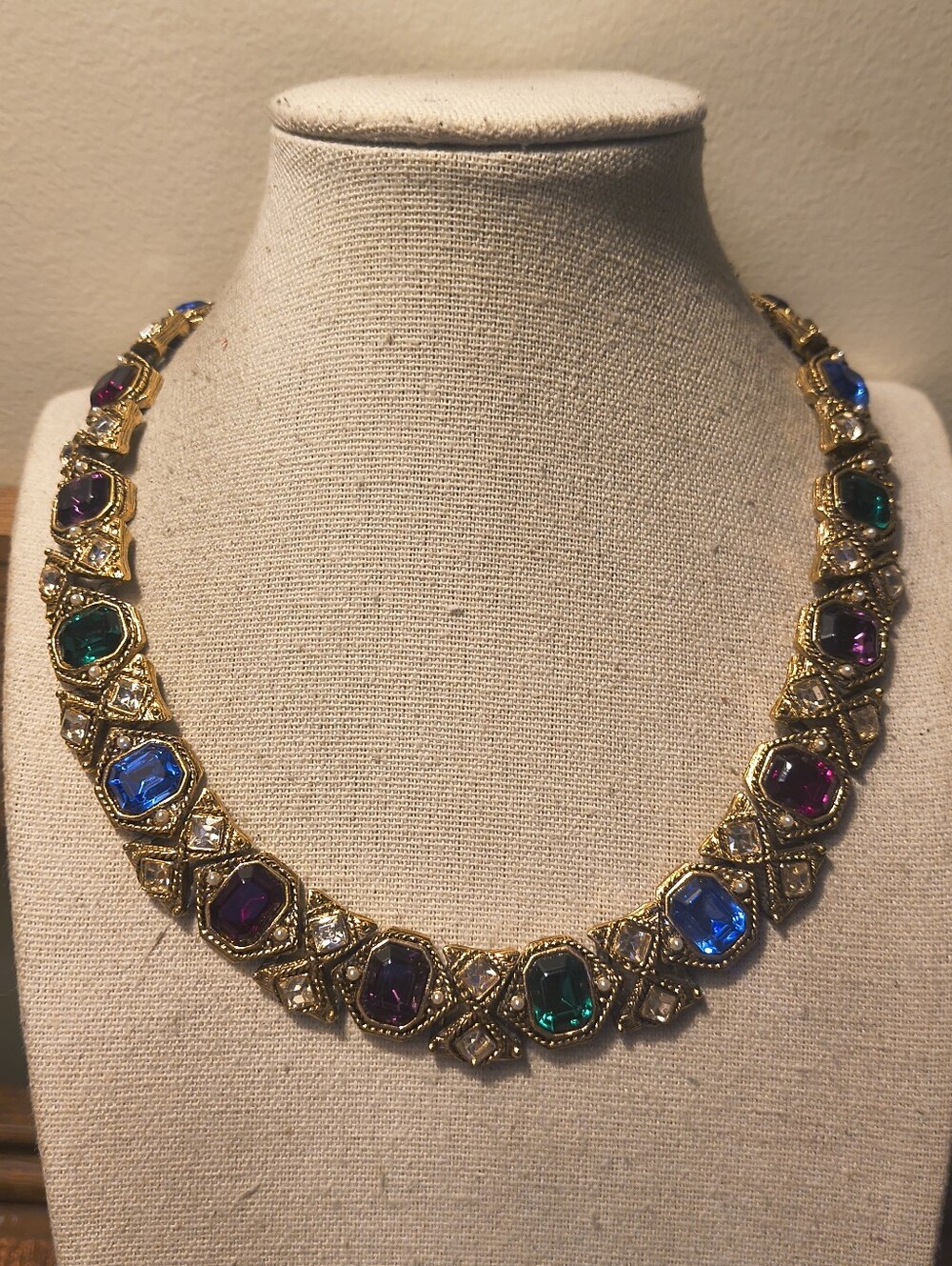 Vtg 80s Elegant Etruscan Revival Multi Colored Cabochon Jewelry Necklace